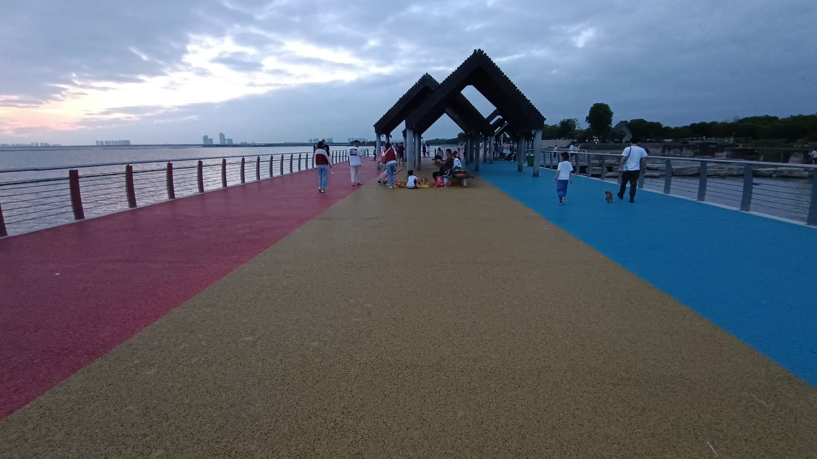 夕阳下的滆湖公园,大家看看美不美(续)|游山玩水-化龙巷