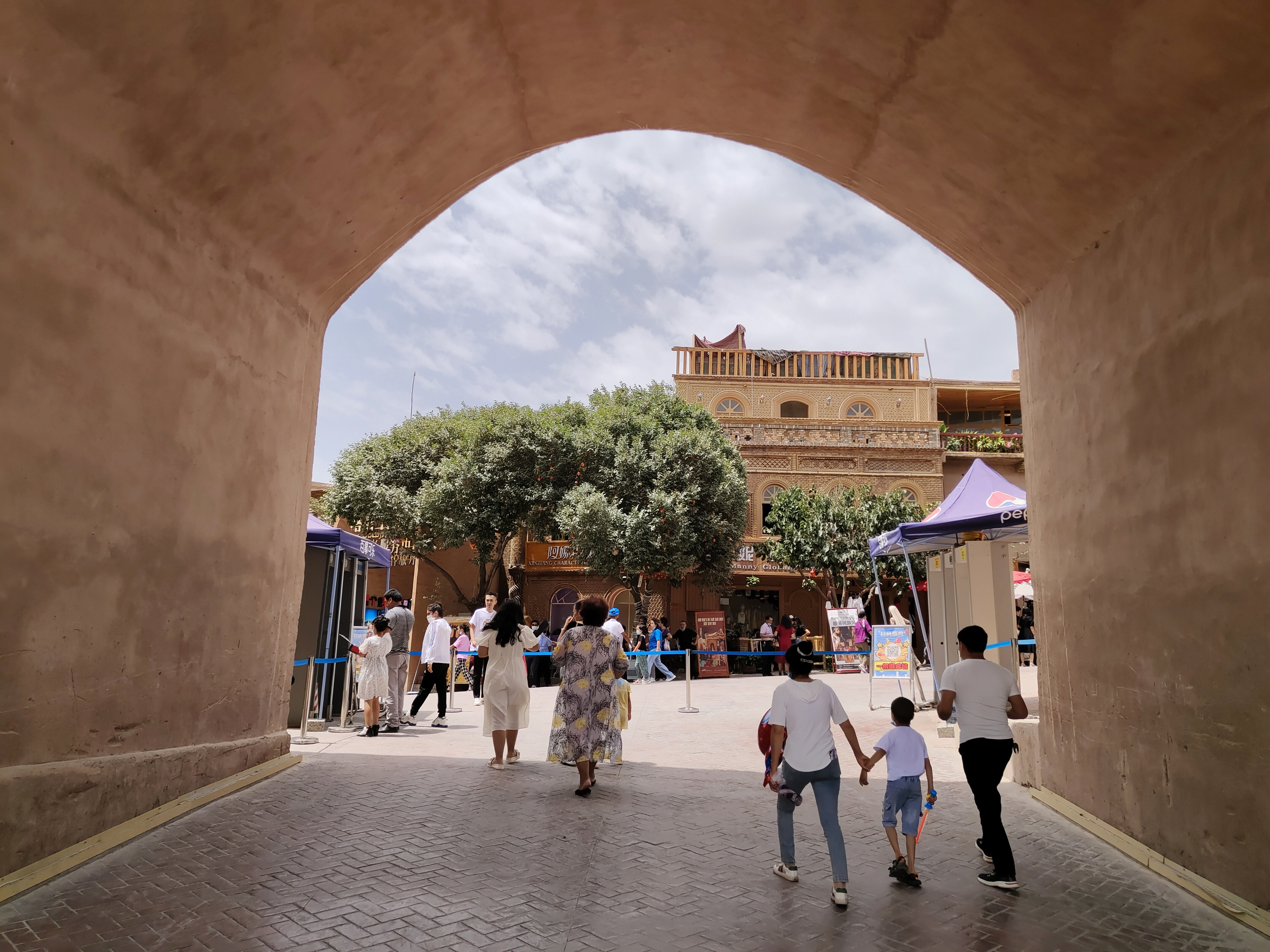 不算到新疆;不到古城,不算到喀什"|龙城茶座-化龙巷