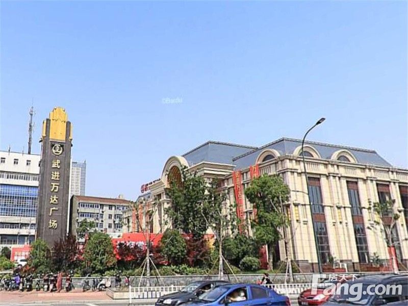 急速甩货万达中央华城的房东只卖1万出头