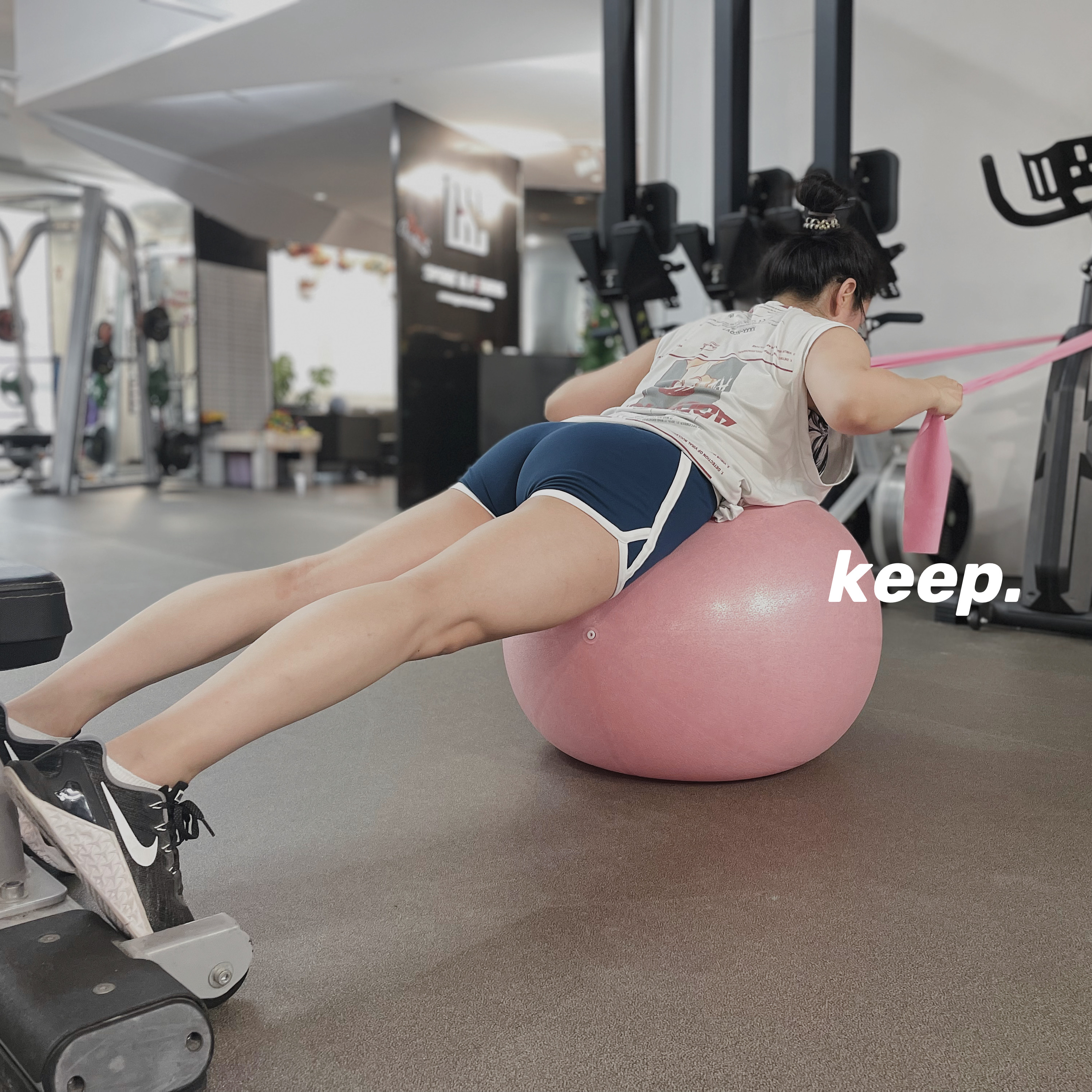 今日份暴汗完成啦 体脂降到28了 继续努力继续瘦瘦瘦鸭