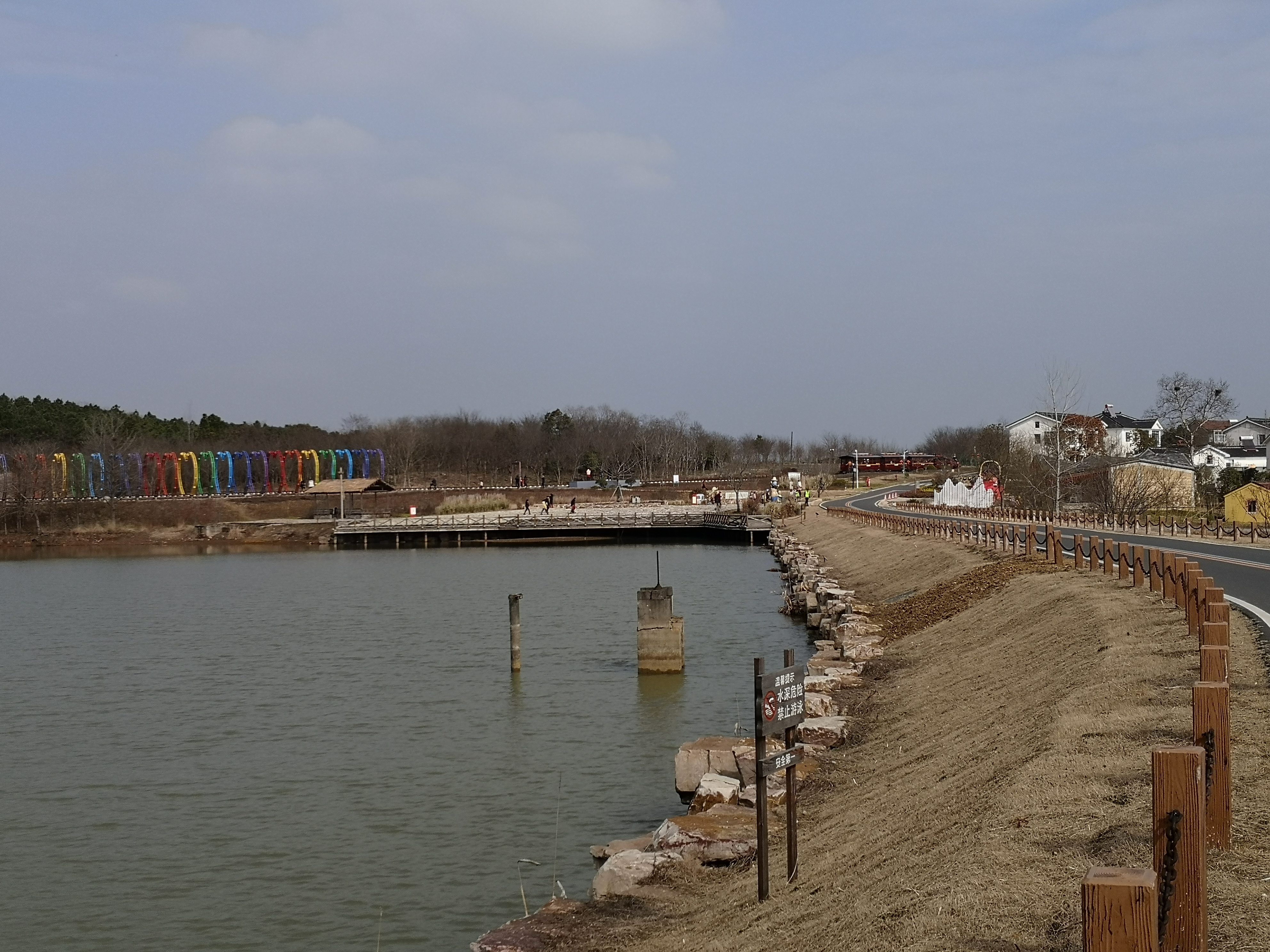 曹山慢城火车莱斯汽车莱斯牛马塘驿站天之福生态园半日休闲游