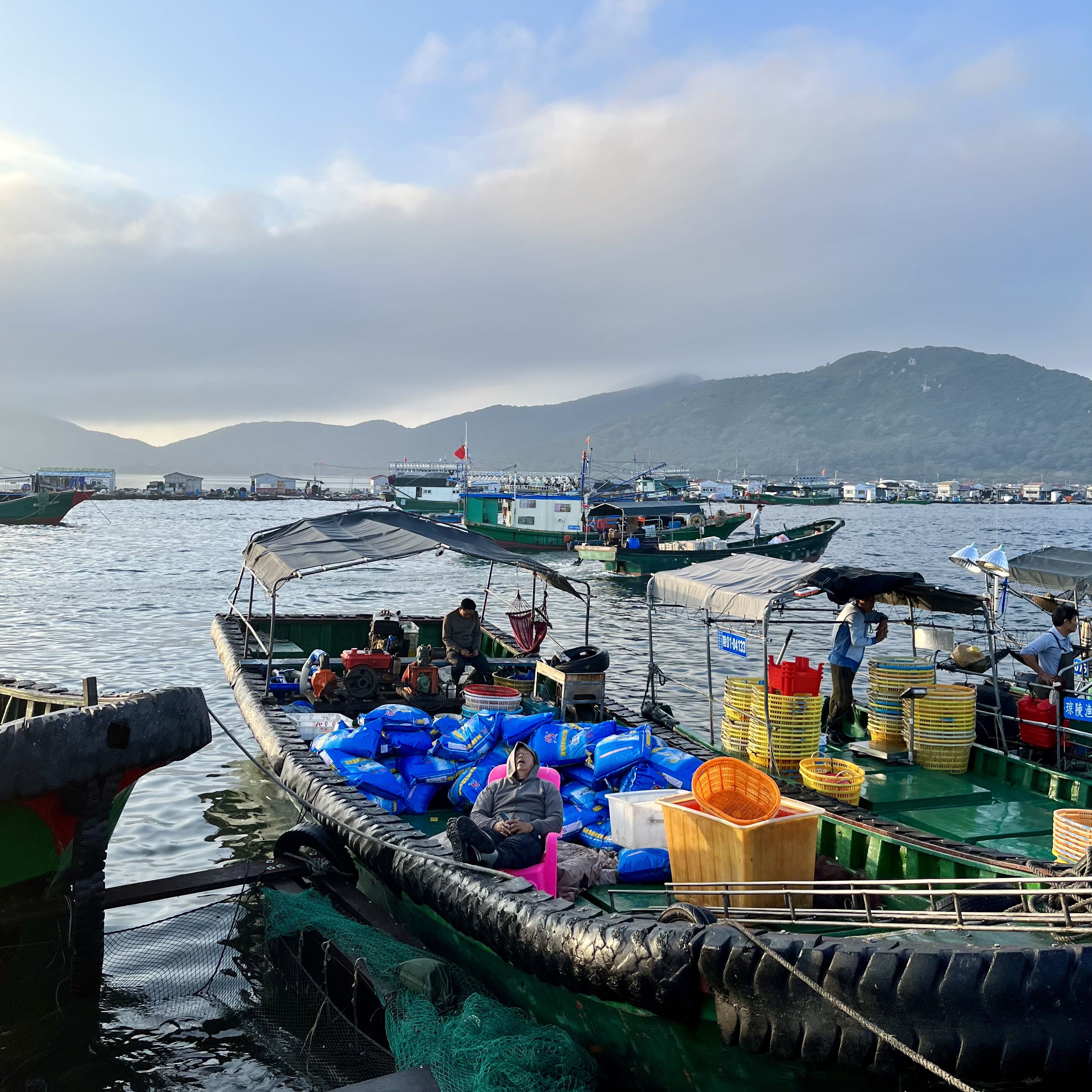 陵水必去的新村港码头|龙城茶座-化龙巷